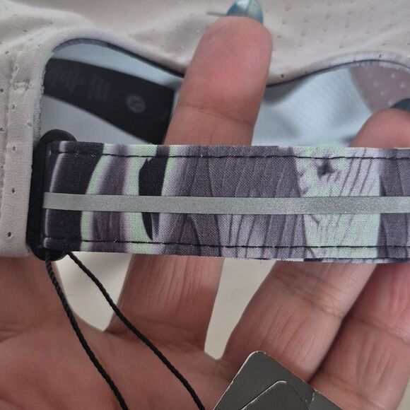 Lululemon Athletica Fast and Free Run Cap One Size - Picture 7 of 16